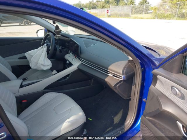 Photo 4 VIN: KMHLN4AJ0PU081187 - HYUNDAI ELANTRA 