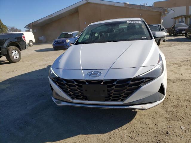 Photo 4 VIN: KMHLN4AJ1MU011693 - HYUNDAI ELANTRA LI 