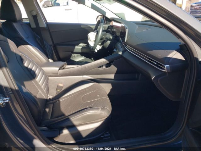 Photo 4 VIN: KMHLN4AJ6PU086331 - HYUNDAI ELANTRA 