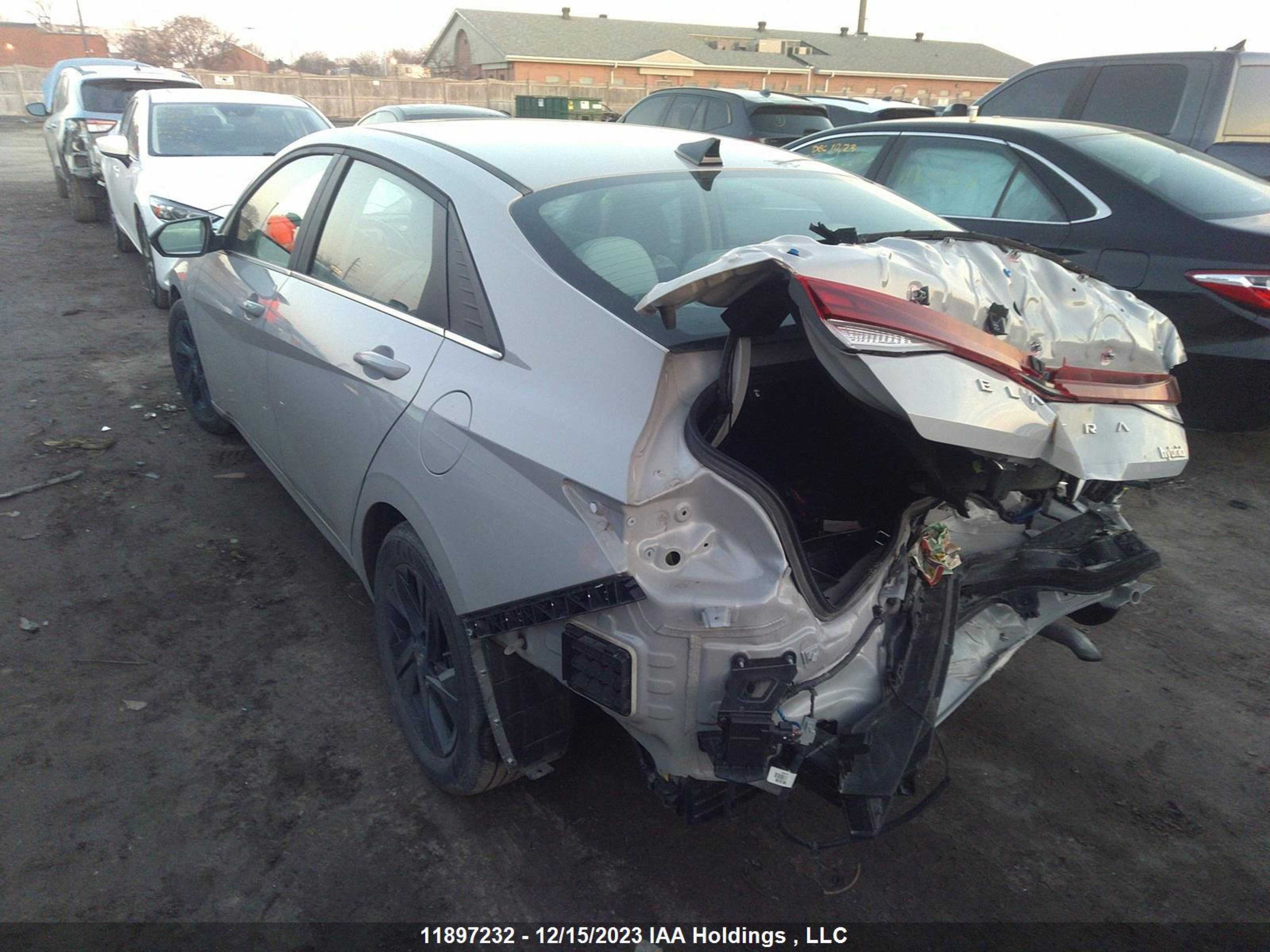 Photo 2 VIN: KMHLN4AJ7NU030170 - HYUNDAI ELANTRA 