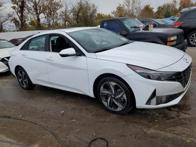 Photo 3 VIN: KMHLN4AJ8NU019596 - HYUNDAI ELANTRA 