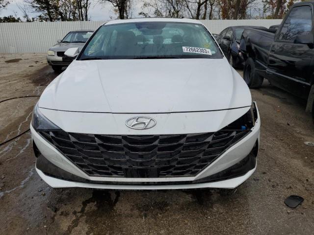 Photo 4 VIN: KMHLN4AJ8NU019596 - HYUNDAI ELANTRA 