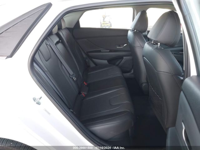 Photo 7 VIN: KMHLN4AJ9NU028937 - HYUNDAI ELANTRA 