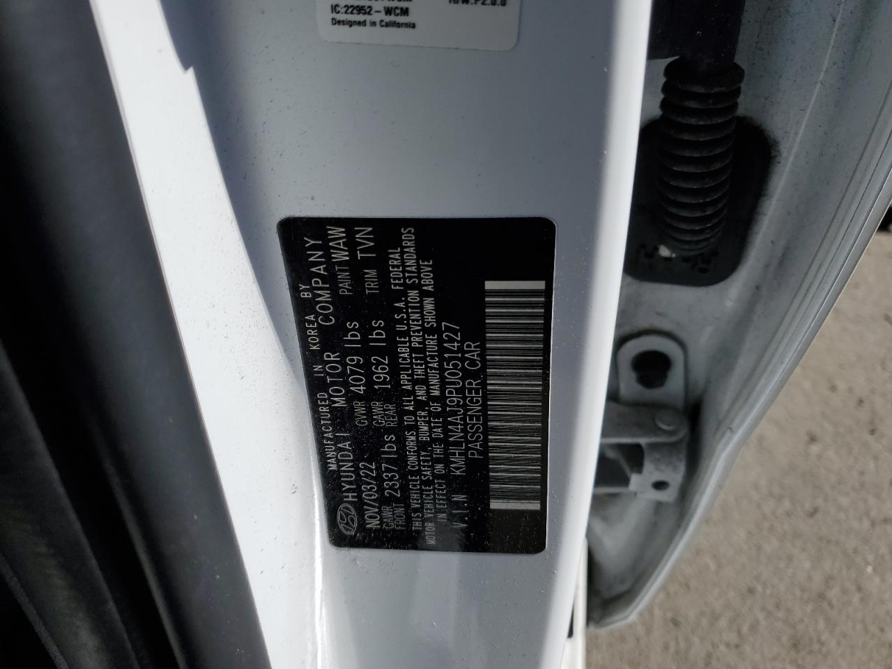 Photo 11 VIN: KMHLN4AJ9PU051427 - HYUNDAI ELANTRA 