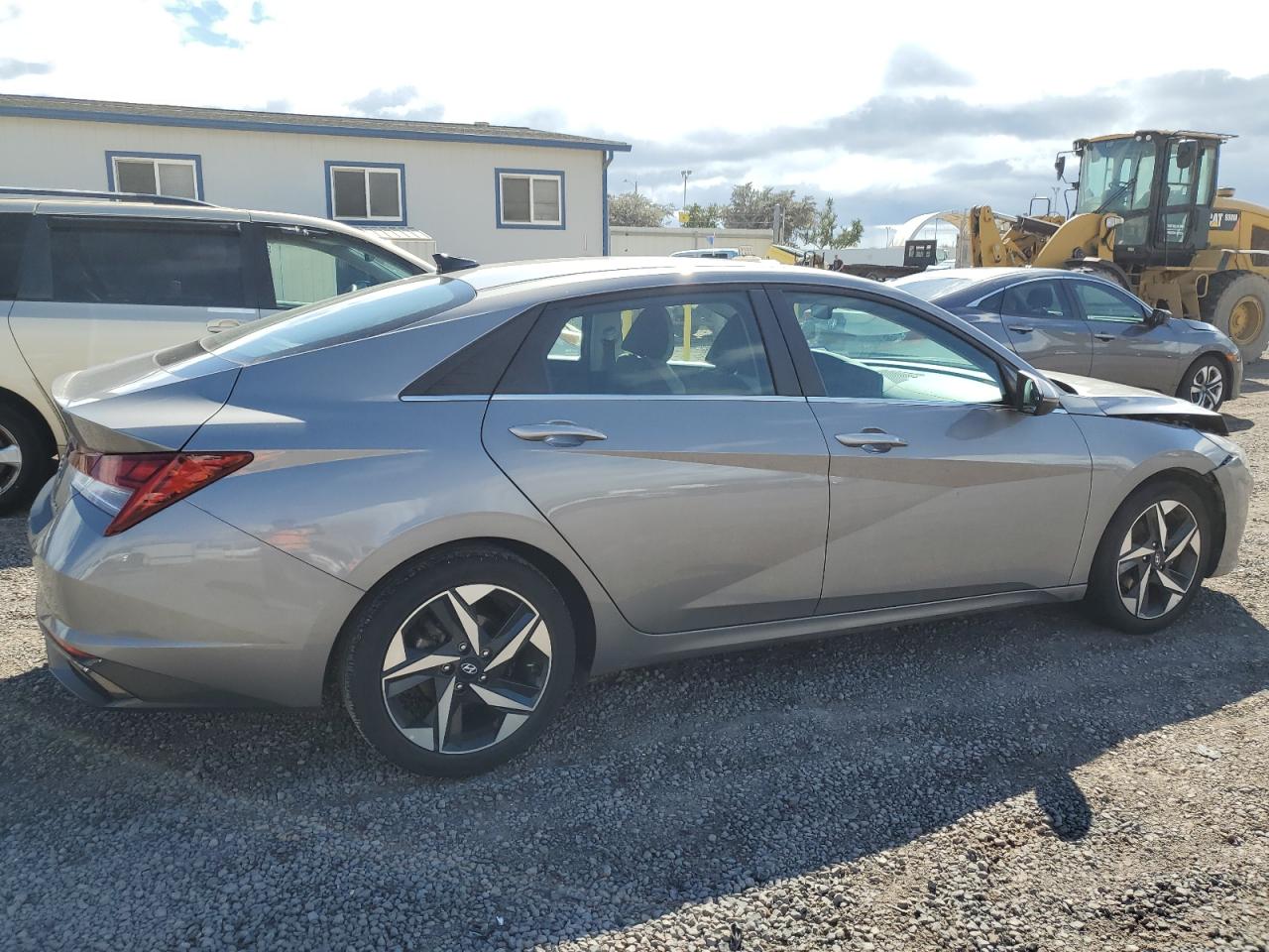 Photo 2 VIN: KMHLP4AG1MU140709 - HYUNDAI ELANTRA 