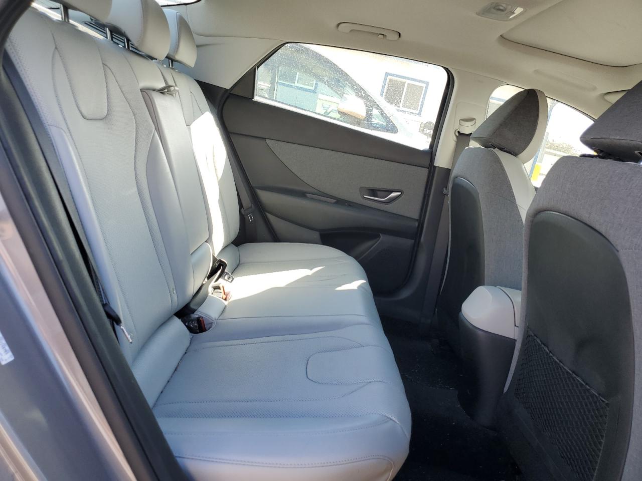 Photo 9 VIN: KMHLP4AG1MU140709 - HYUNDAI ELANTRA 