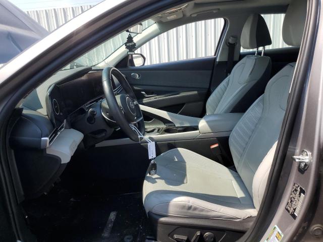 Photo 6 VIN: KMHLP4AG1NU319110 - HYUNDAI ELANTRA 