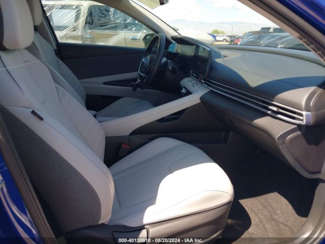 Photo 4 VIN: KMHLP4AG1PU416665 - HYUNDAI ELANTRA 