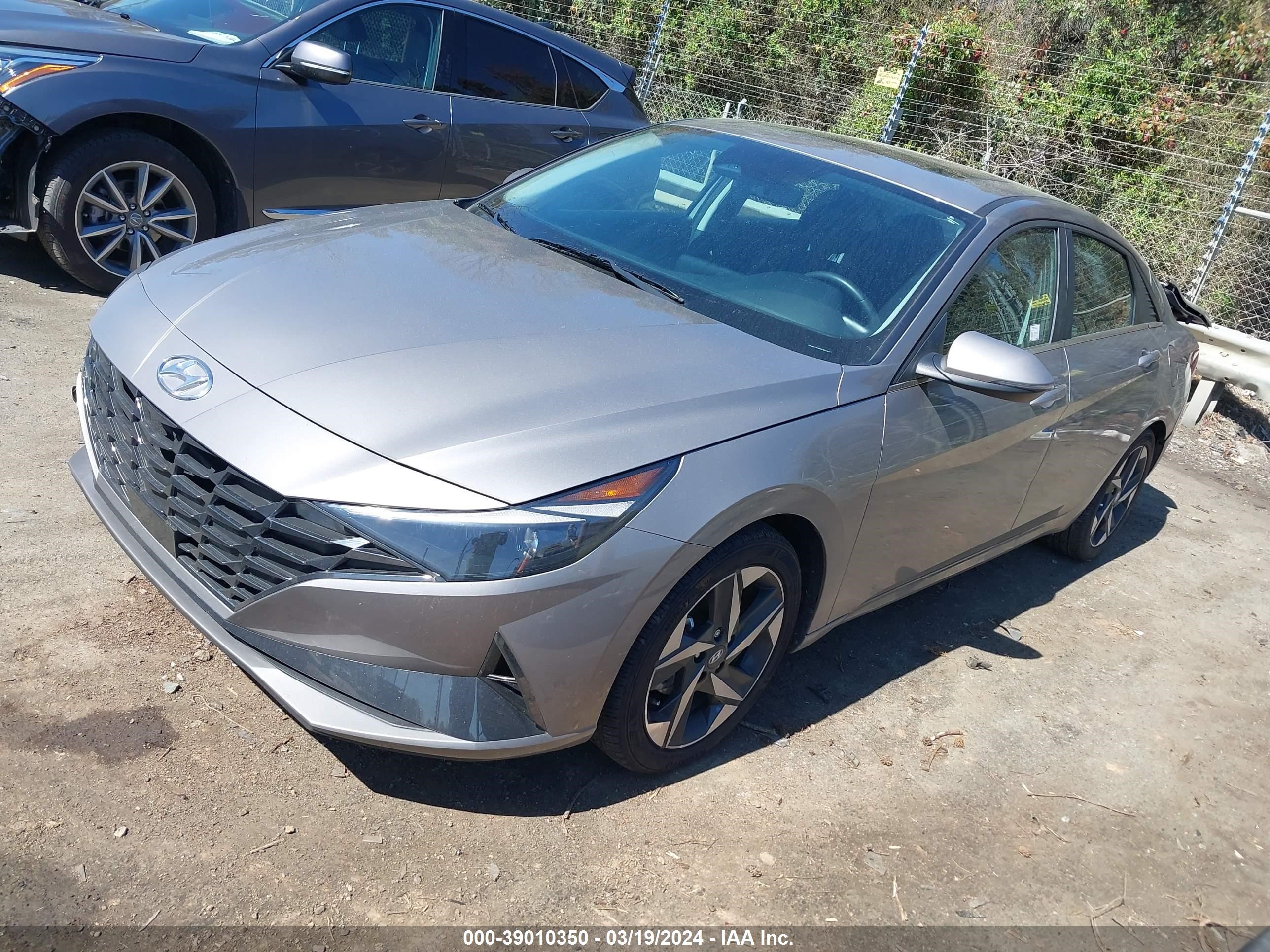 Photo 1 VIN: KMHLP4AG5PU501587 - HYUNDAI ELANTRA 