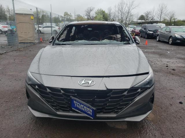 Photo 4 VIN: KMHLP4AG7PU504278 - HYUNDAI ELANTRA 