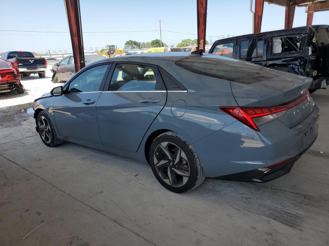 Photo 1 VIN: KMHLP4AG8PU402276 - HYUNDAI ELANTRA 