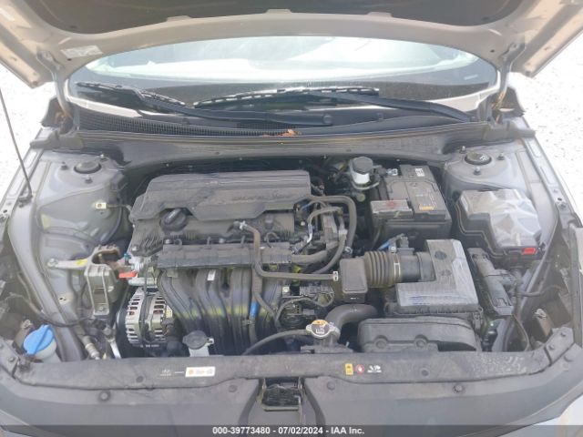 Photo 9 VIN: KMHLP4AG8PU576185 - HYUNDAI ELANTRA 