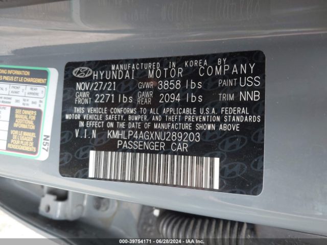 Photo 8 VIN: KMHLP4AGXNU289203 - HYUNDAI ELANTRA 