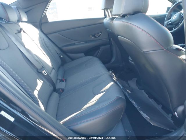 Photo 7 VIN: KMHLR4AF0NU245017 - HYUNDAI ELANTRA 