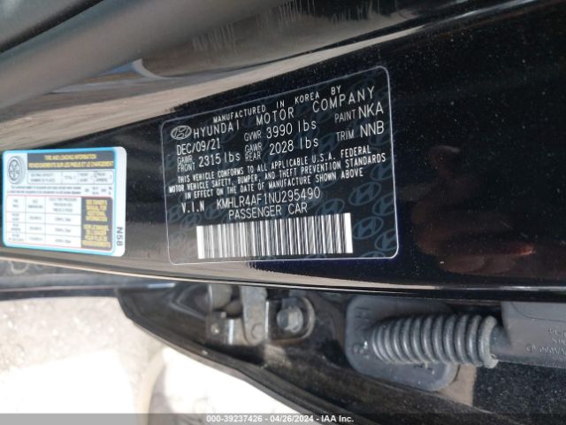 Photo 8 VIN: KMHLR4AF1NU295490 - HYUNDAI ELANTRA 