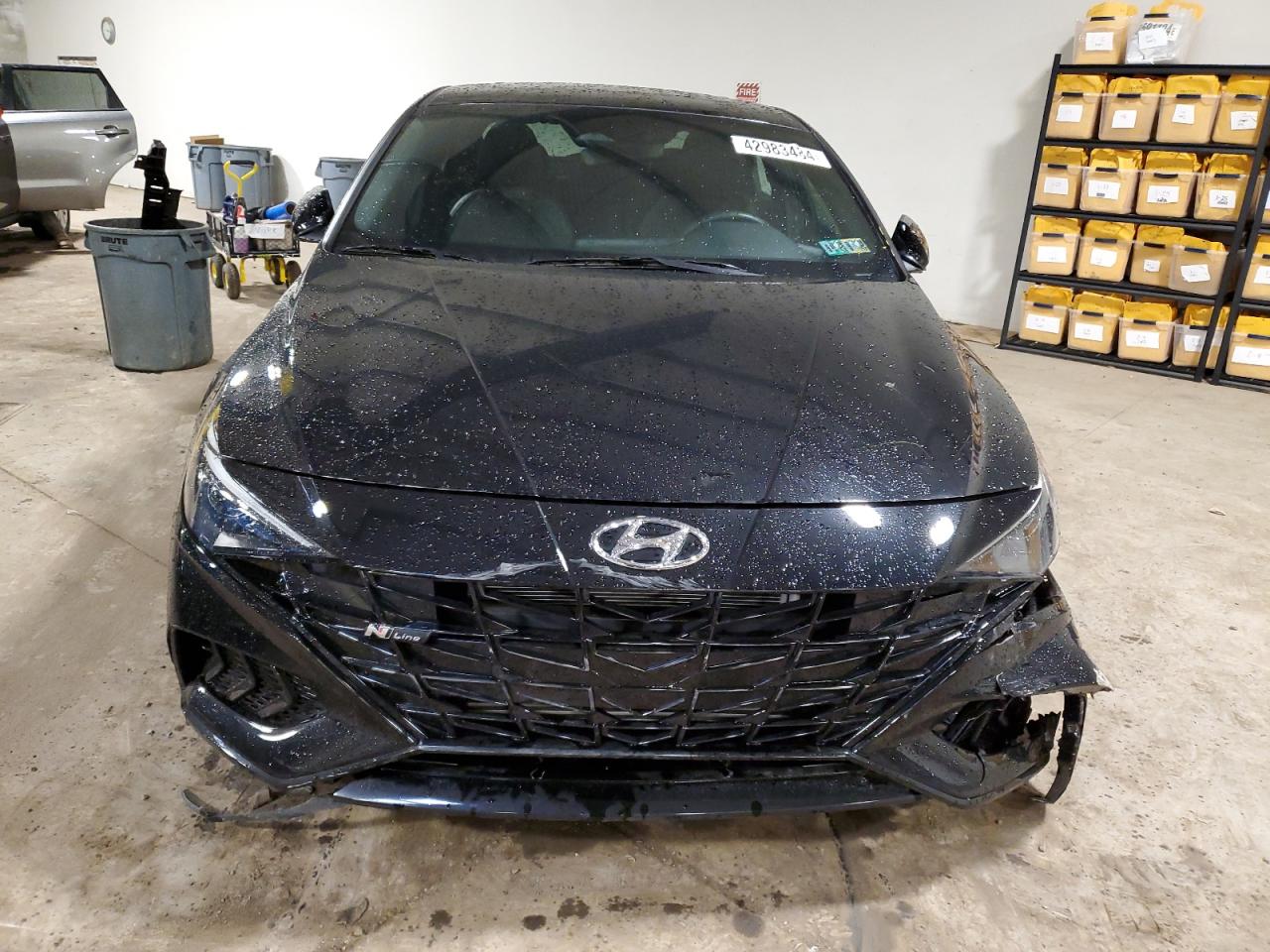 Photo 4 VIN: KMHLR4AF1PU571458 - HYUNDAI ELANTRA 