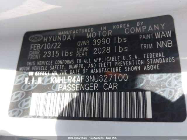 Photo 8 VIN: KMHLR4AF3NU327100 - HYUNDAI ELANTRA 