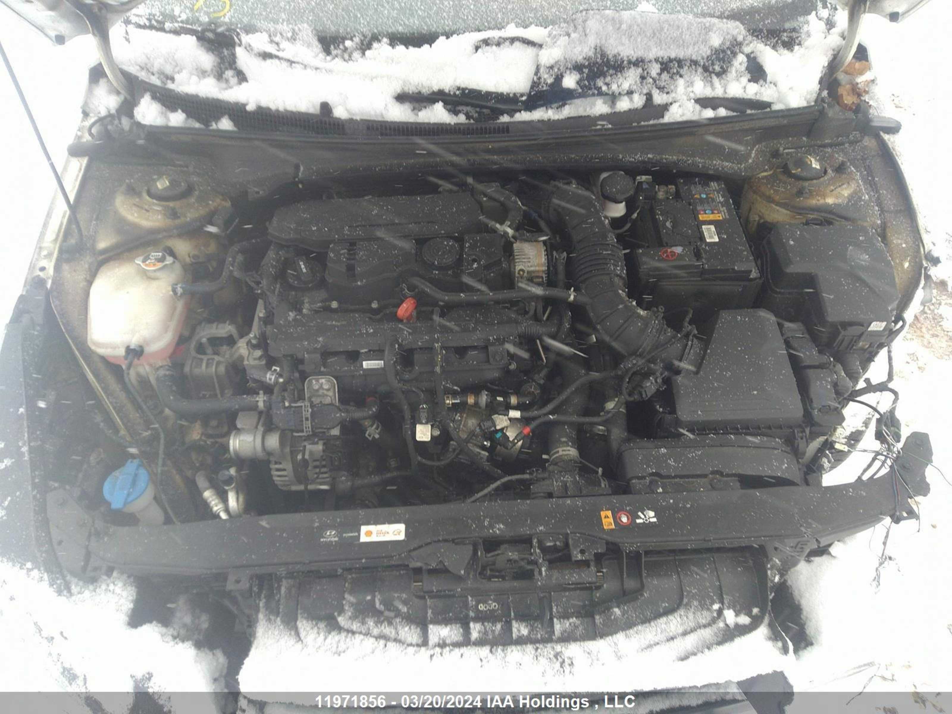 Photo 9 VIN: KMHLR4AF4NU215342 - HYUNDAI ELANTRA 