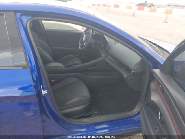 Photo 4 VIN: KMHLR4AF4PU540625 - HYUNDAI ELANTRA 