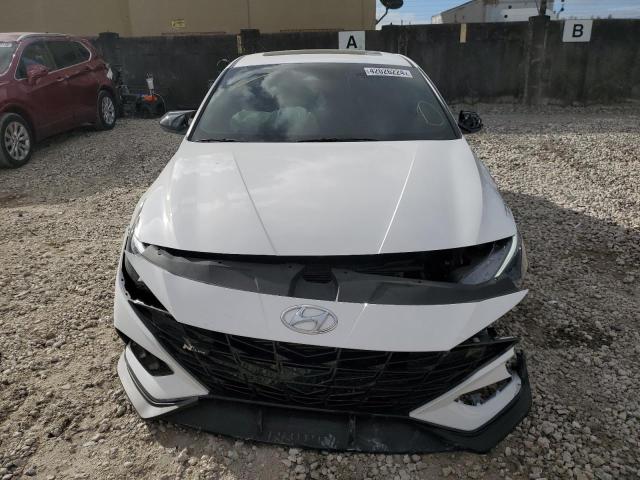 Photo 4 VIN: KMHLR4AF5PU625084 - HYUNDAI ELANTRA 