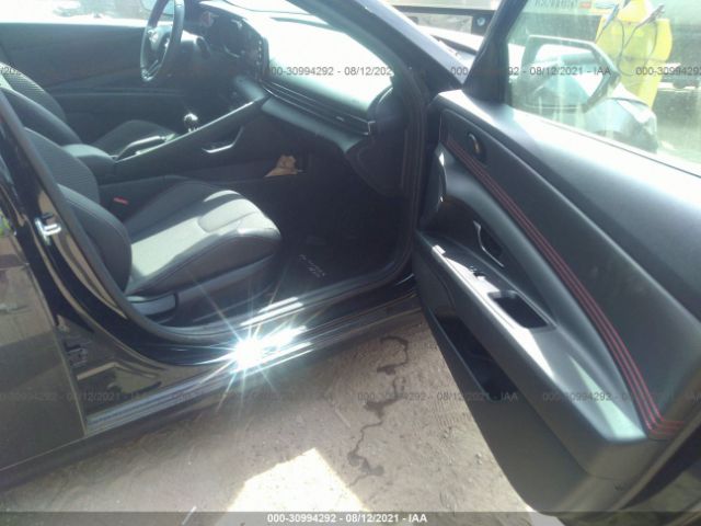 Photo 4 VIN: KMHLR4AF8MU170159 - HYUNDAI ELANTRA 