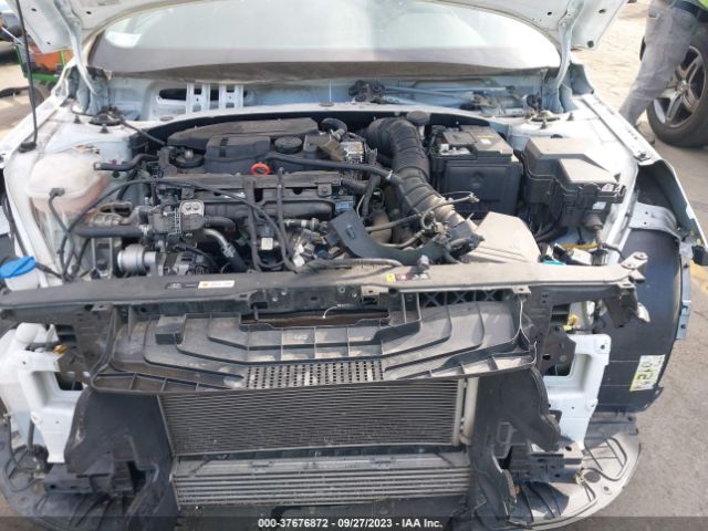 Photo 9 VIN: KMHLR4AF8NU304802 - HYUNDAI ELANTRA 