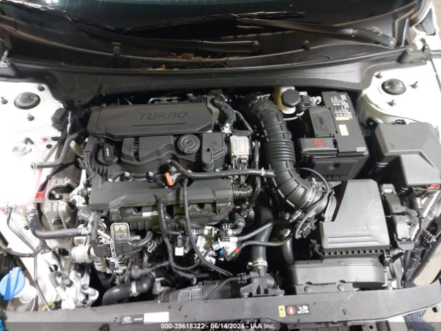 Photo 9 VIN: KMHLR4AF8PU612572 - HYUNDAI ELANTRA 