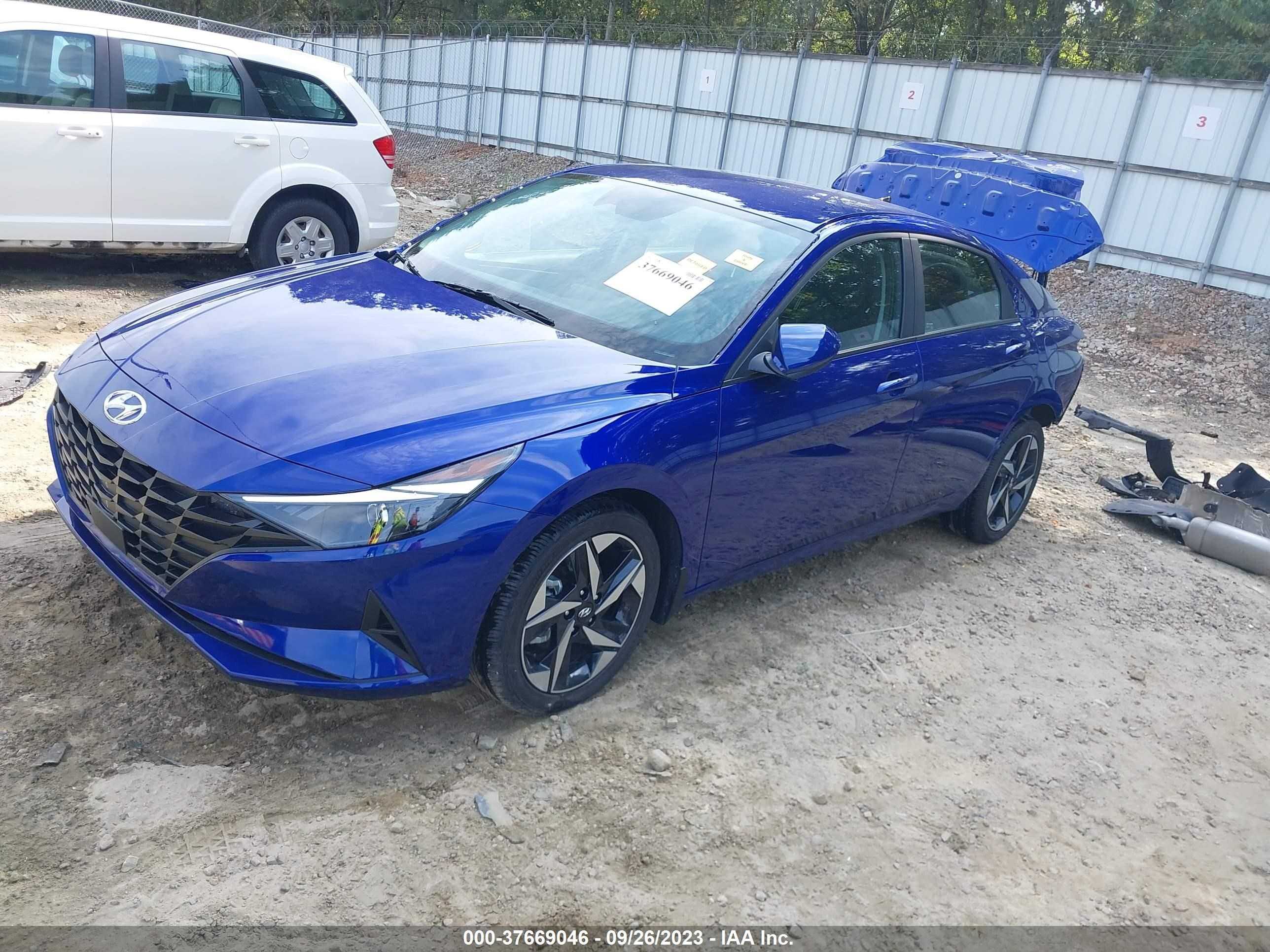 Photo 1 VIN: KMHLS4AG0PU385570 - HYUNDAI ELANTRA 