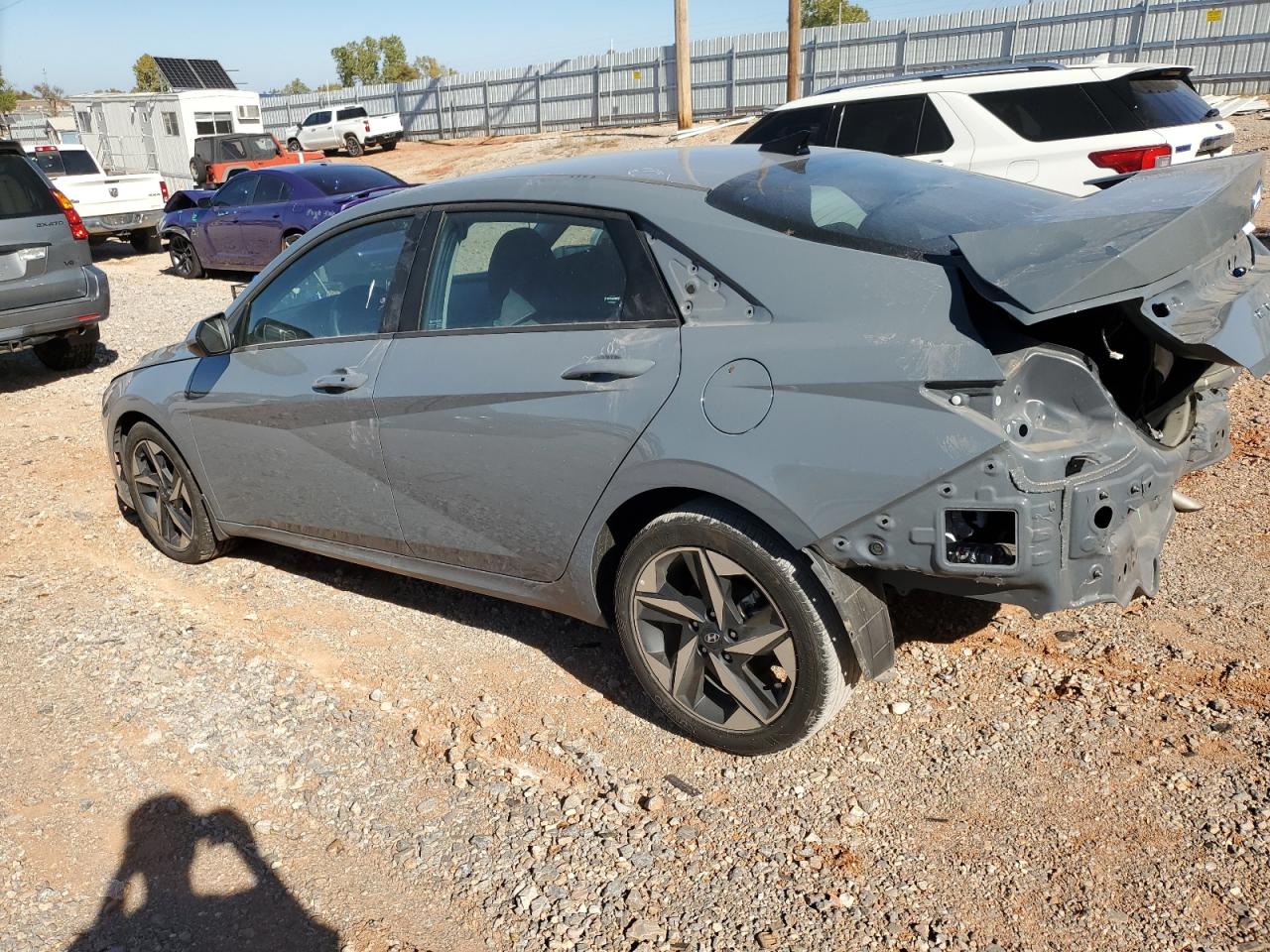 Photo 1 VIN: KMHLS4AG0PU436744 - HYUNDAI ELANTRA 