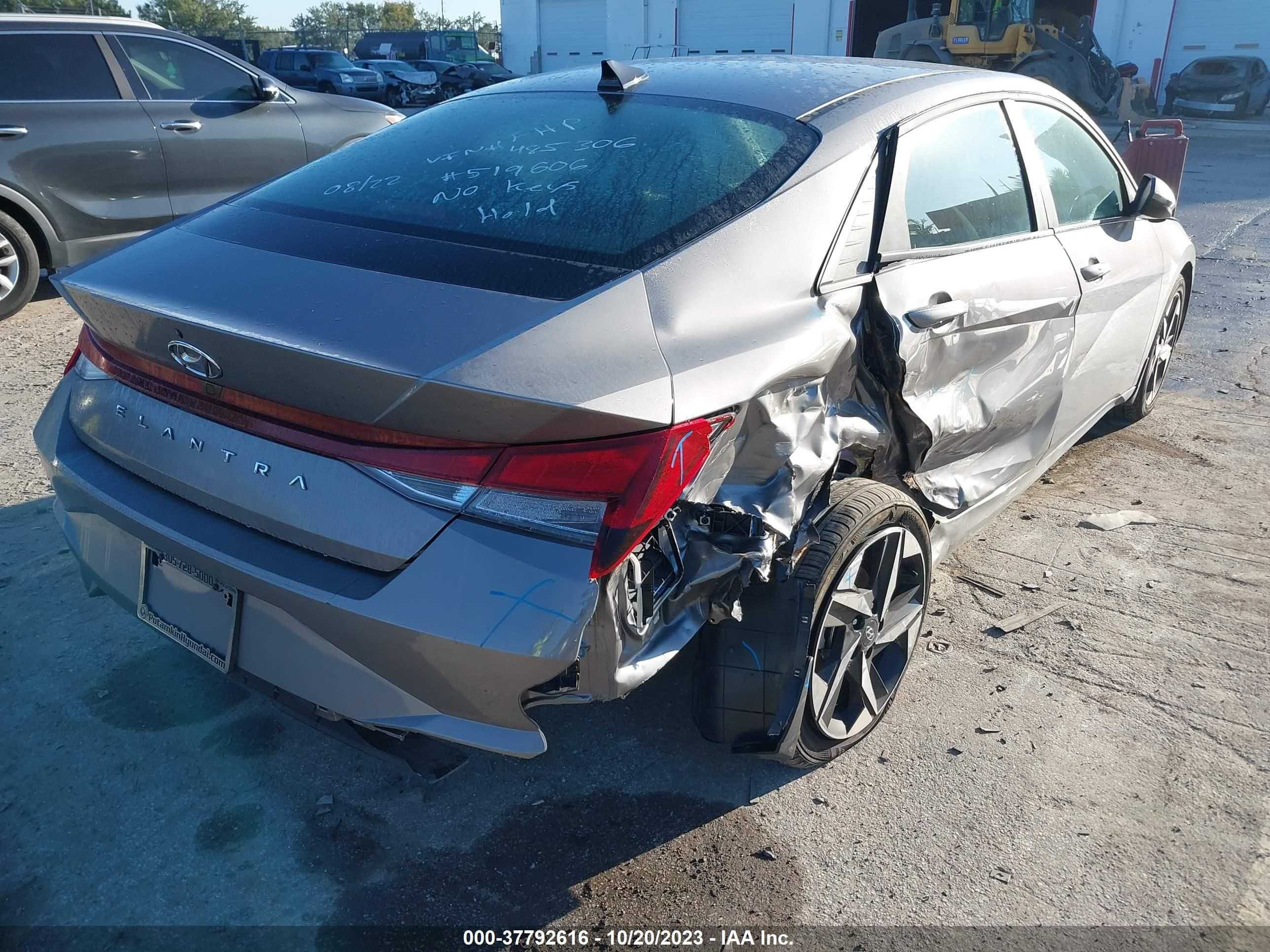 Photo 5 VIN: KMHLS4AG1PU485306 - HYUNDAI ELANTRA 