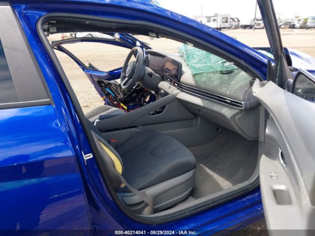 Photo 4 VIN: KMHLS4AG1PU524752 - HYUNDAI ELANTRA 