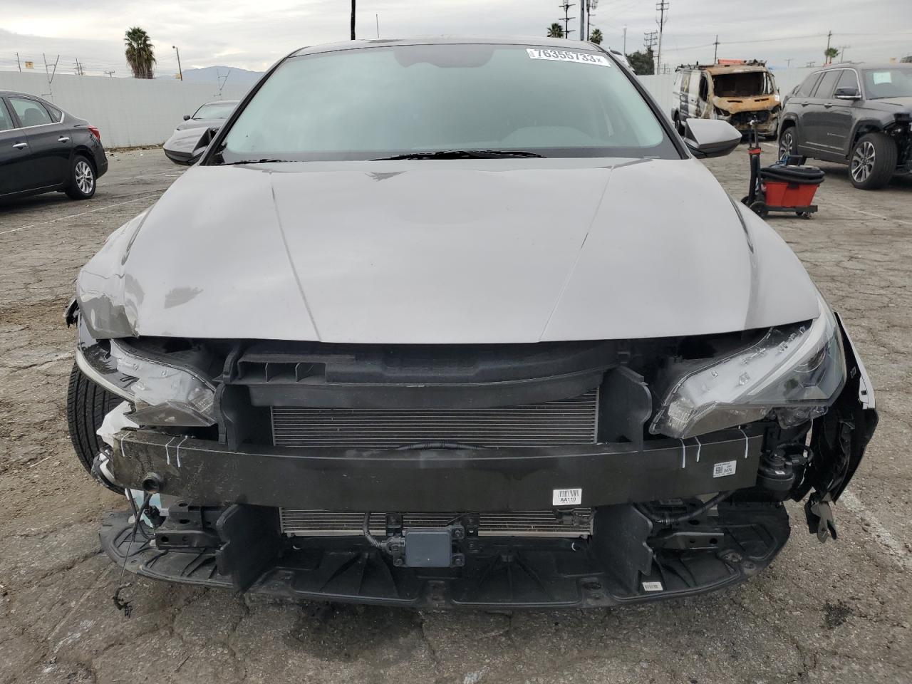 Photo 4 VIN: KMHLS4AG3PU425799 - HYUNDAI ELANTRA 