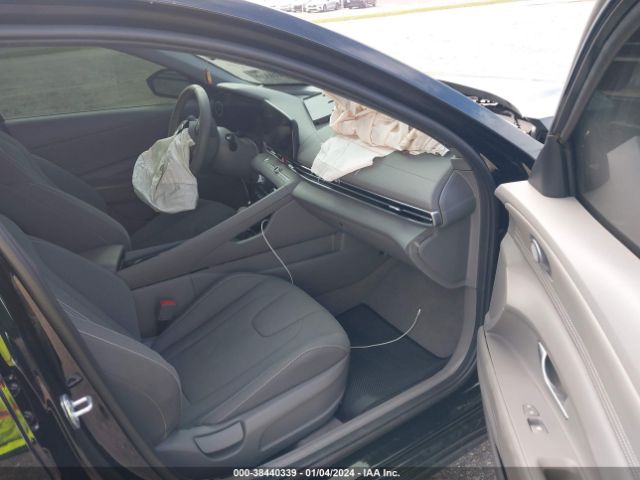 Photo 4 VIN: KMHLS4AG3PU510514 - HYUNDAI ELANTRA 