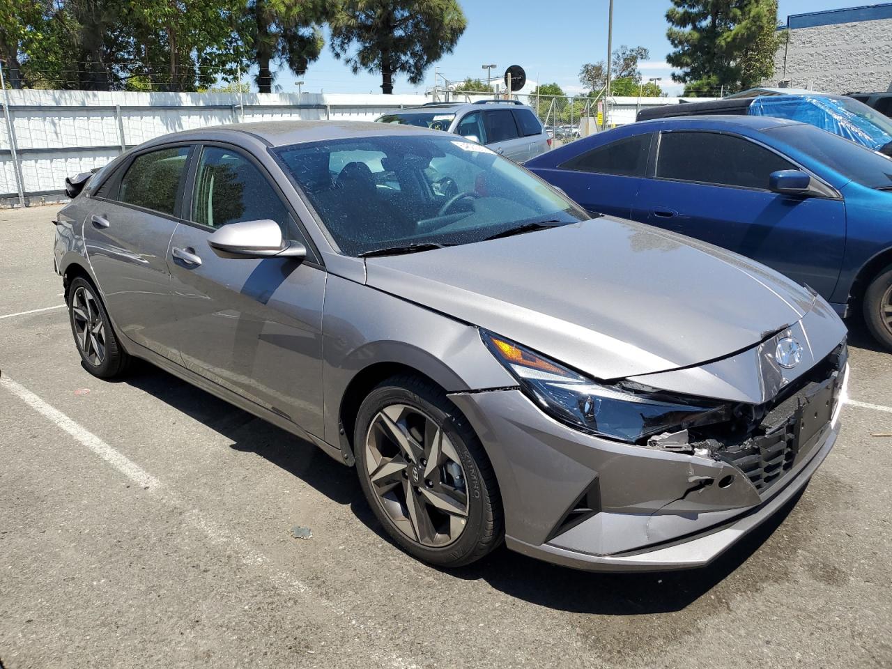 Photo 3 VIN: KMHLS4AG3PU584452 - HYUNDAI ELANTRA 