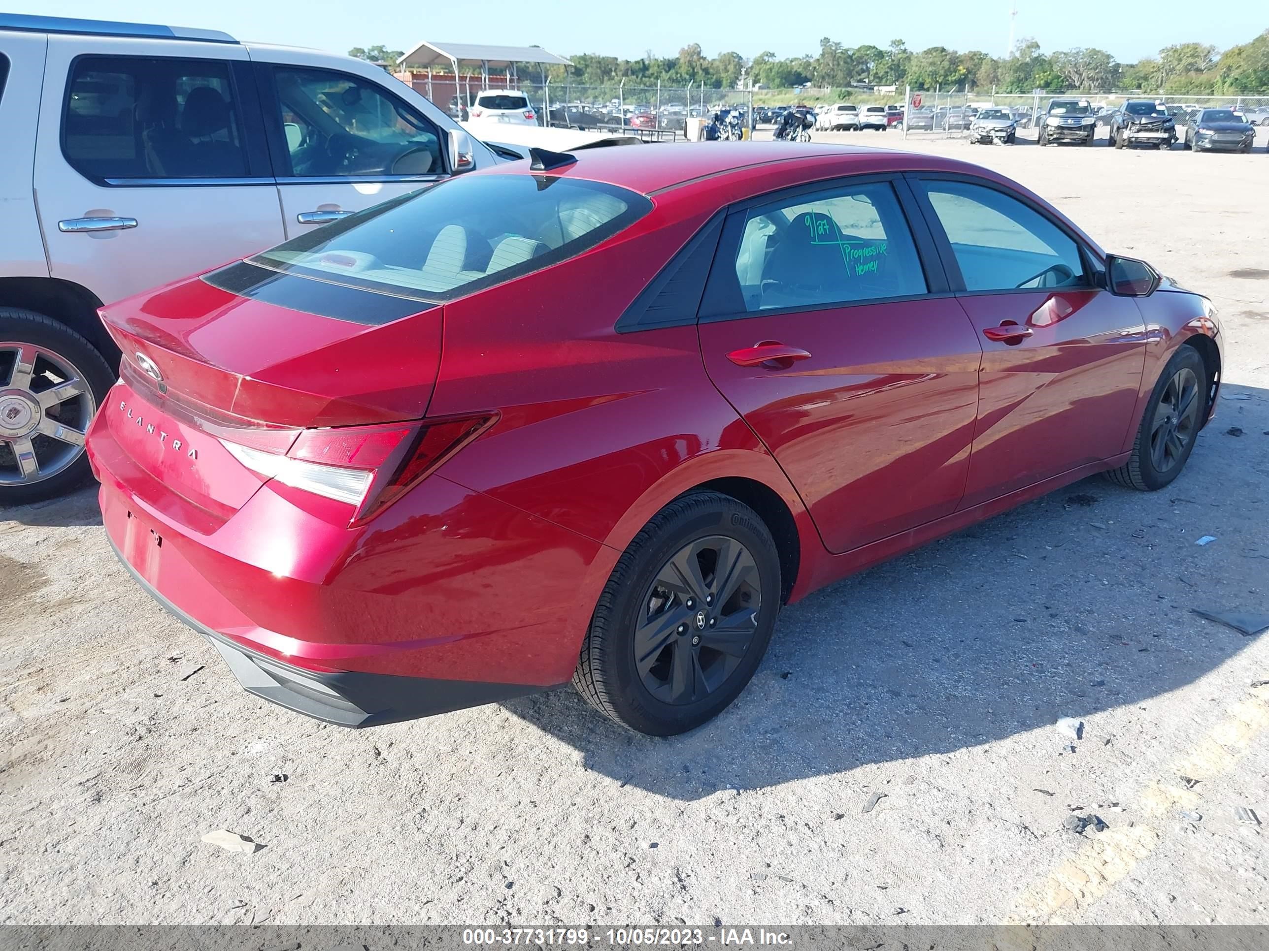 Photo 3 VIN: KMHLS4AG4NU342864 - HYUNDAI ELANTRA 