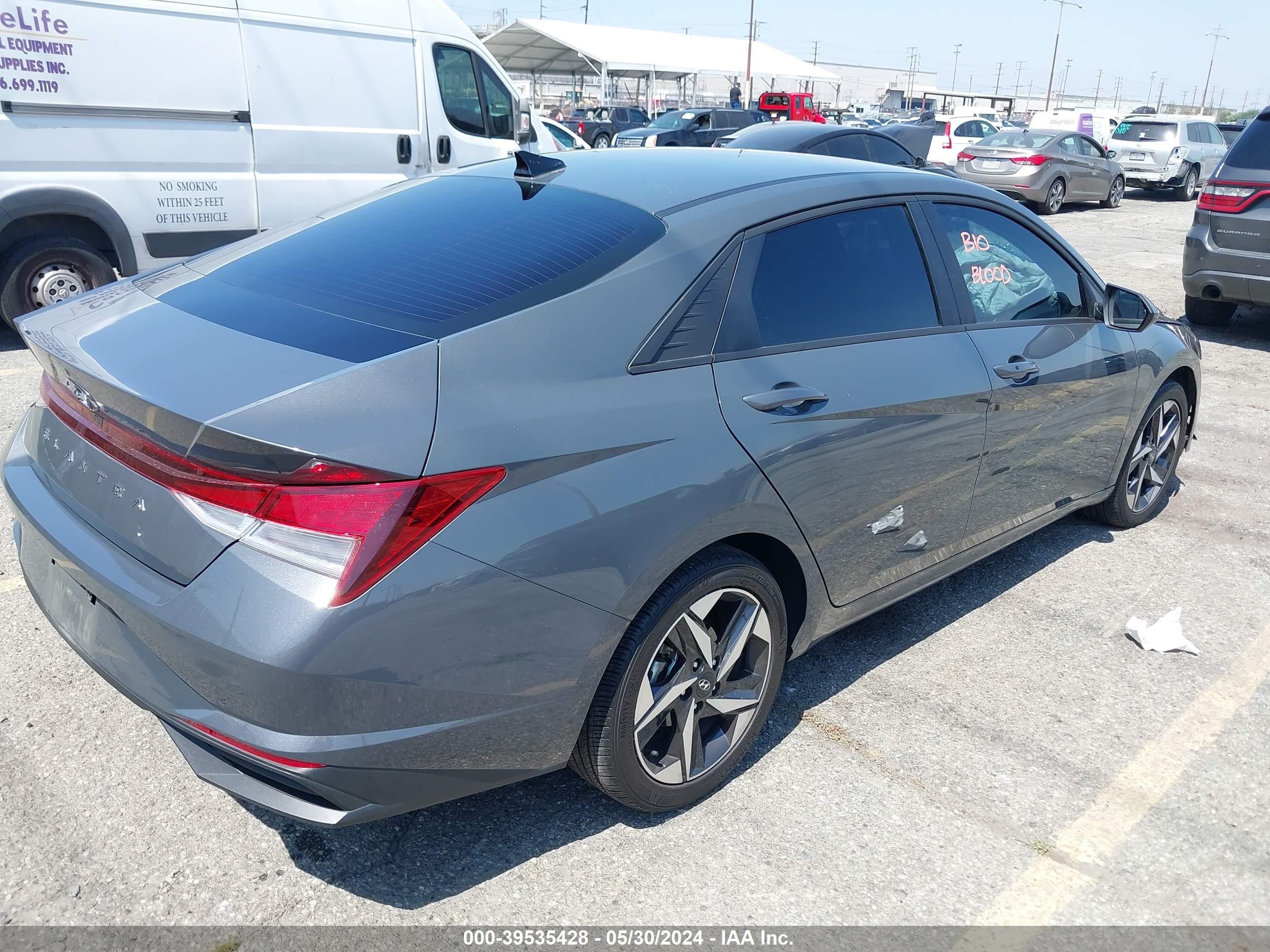 Photo 3 VIN: KMHLS4AG4PU570351 - HYUNDAI ELANTRA 