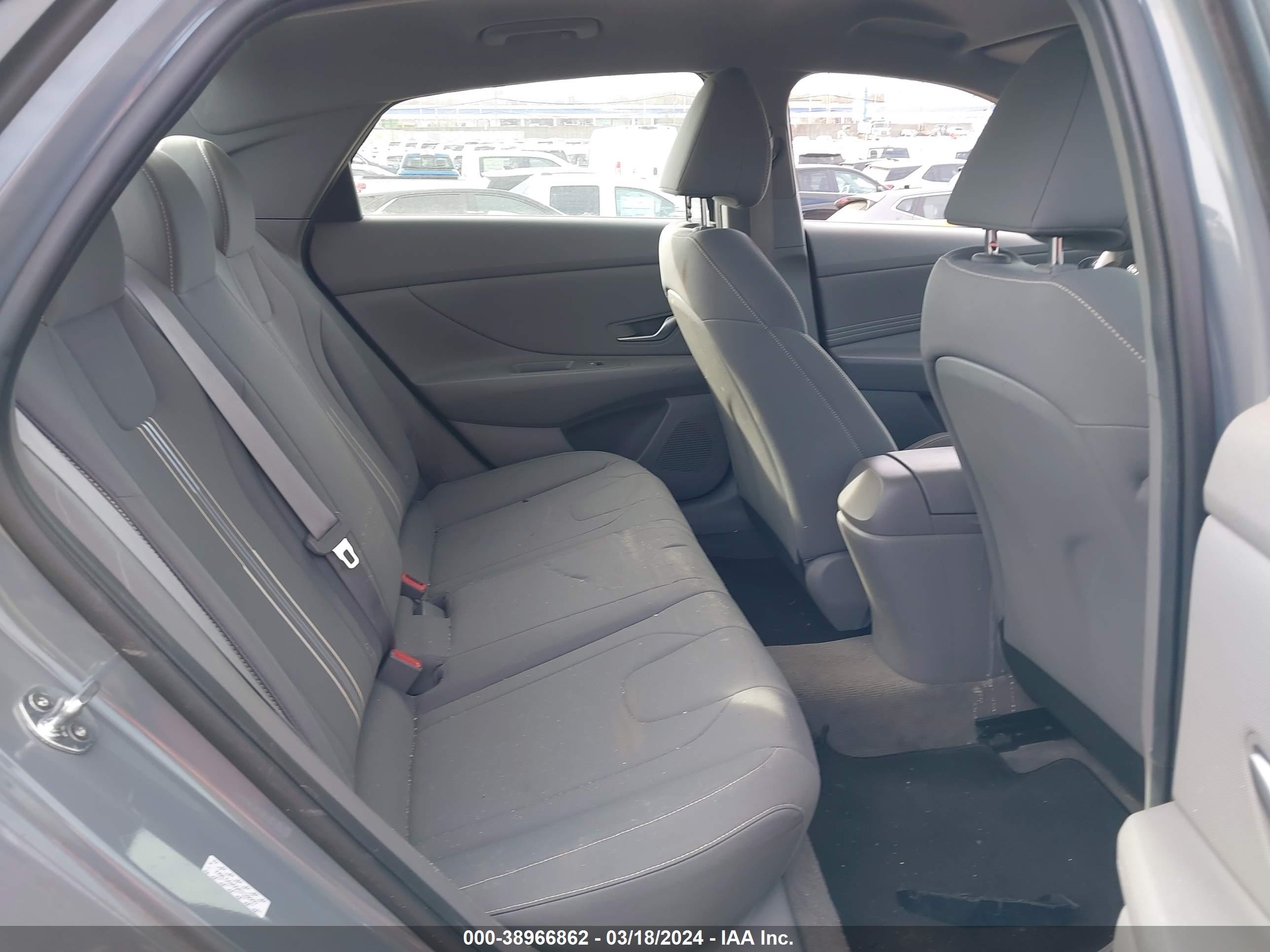 Photo 7 VIN: KMHLS4AG5MU120297 - HYUNDAI ELANTRA 