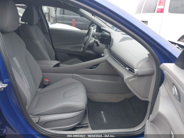 Photo 4 VIN: KMHLS4AG5PU559889 - HYUNDAI ELANTRA 