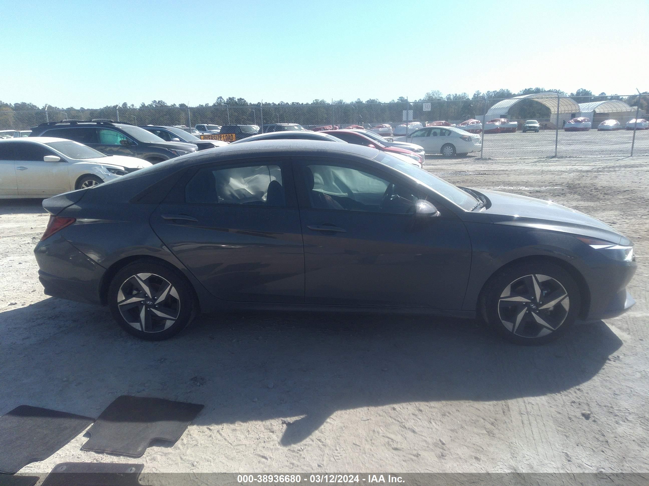 Photo 12 VIN: KMHLS4AG5PU602062 - HYUNDAI ELANTRA 