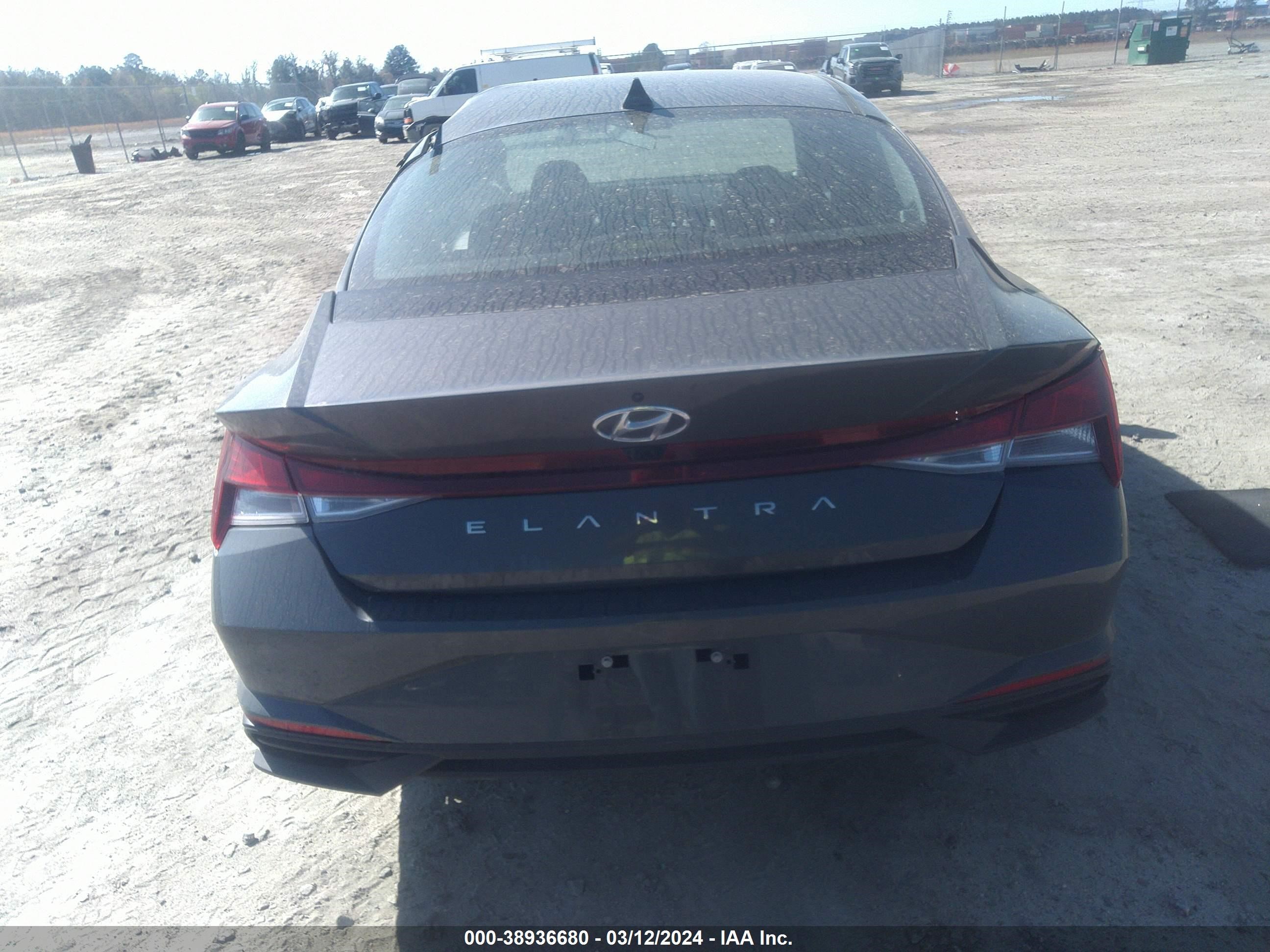 Photo 15 VIN: KMHLS4AG5PU602062 - HYUNDAI ELANTRA 