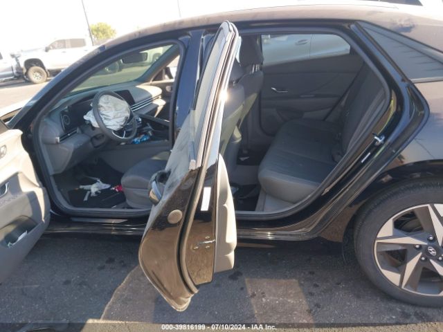 Photo 7 VIN: KMHLS4AG6PU467187 - HYUNDAI ELANTRA 