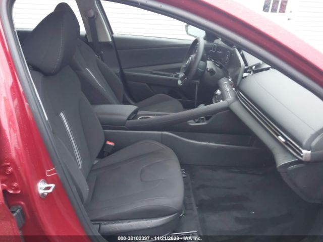 Photo 4 VIN: KMHLS4AG6PU588169 - HYUNDAI ELANTRA 