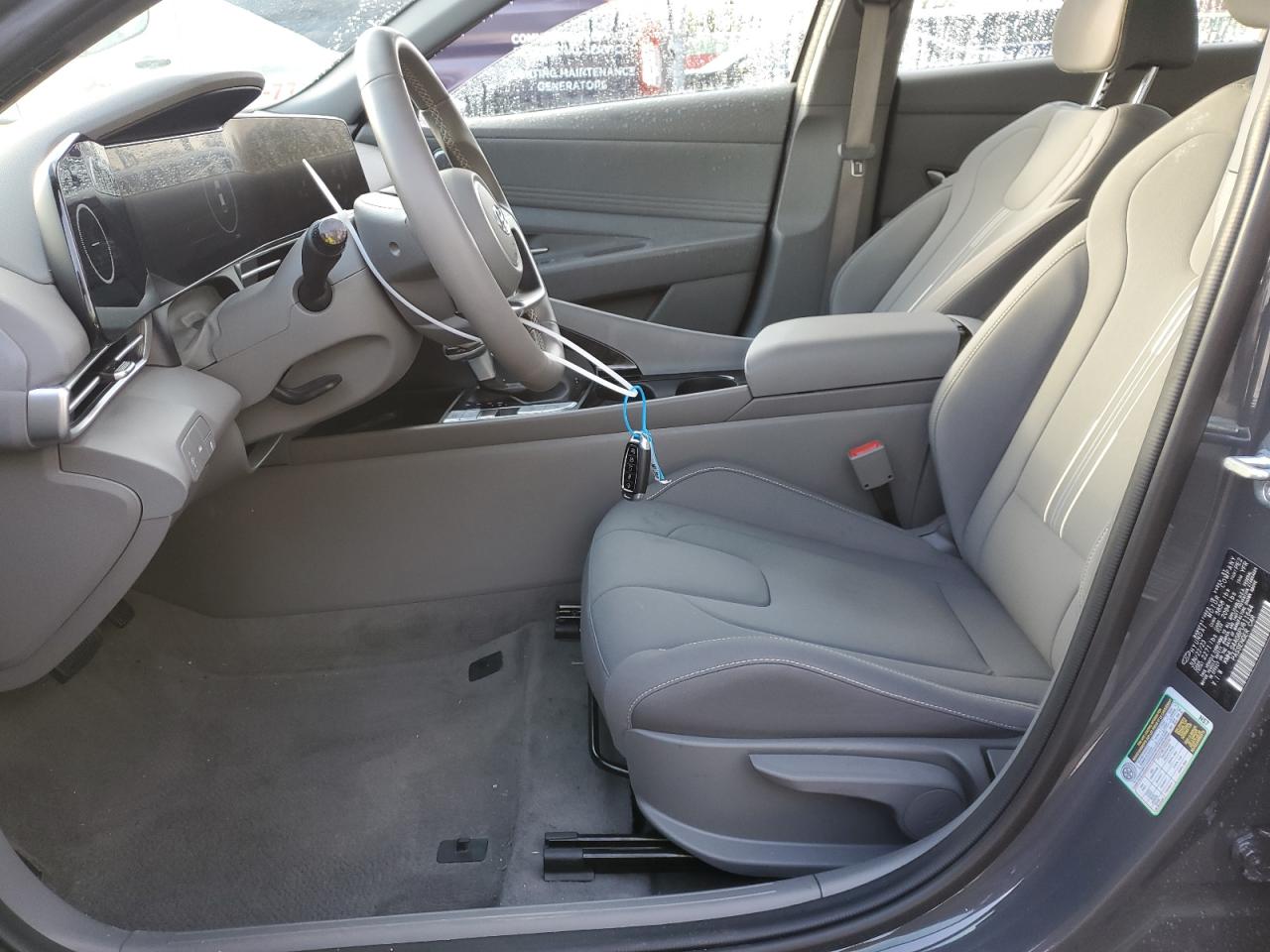 Photo 6 VIN: KMHLS4AG6PU611644 - HYUNDAI ELANTRA 