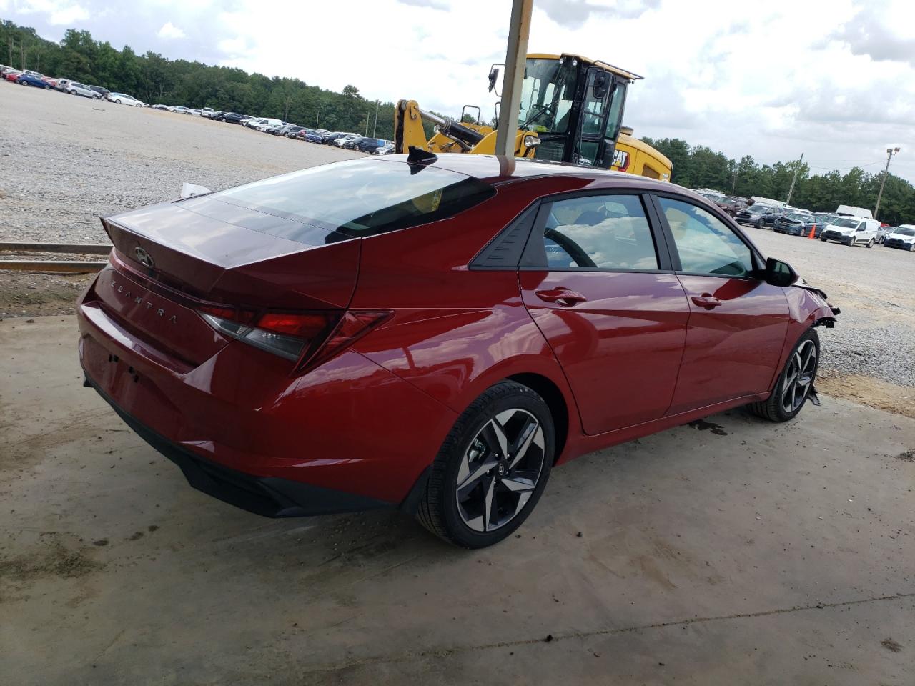 Photo 2 VIN: KMHLS4AG7PU517112 - HYUNDAI ELANTRA 