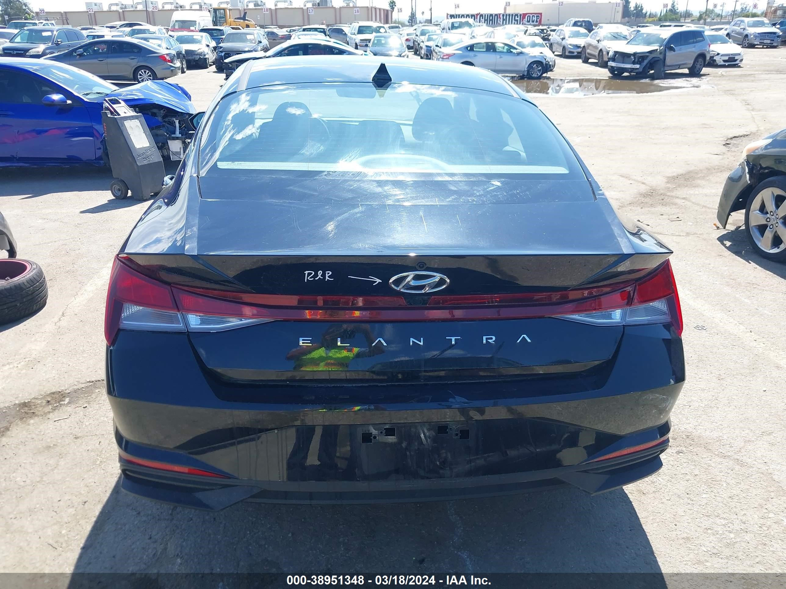 Photo 16 VIN: KMHLS4AG7PU522634 - HYUNDAI ELANTRA 