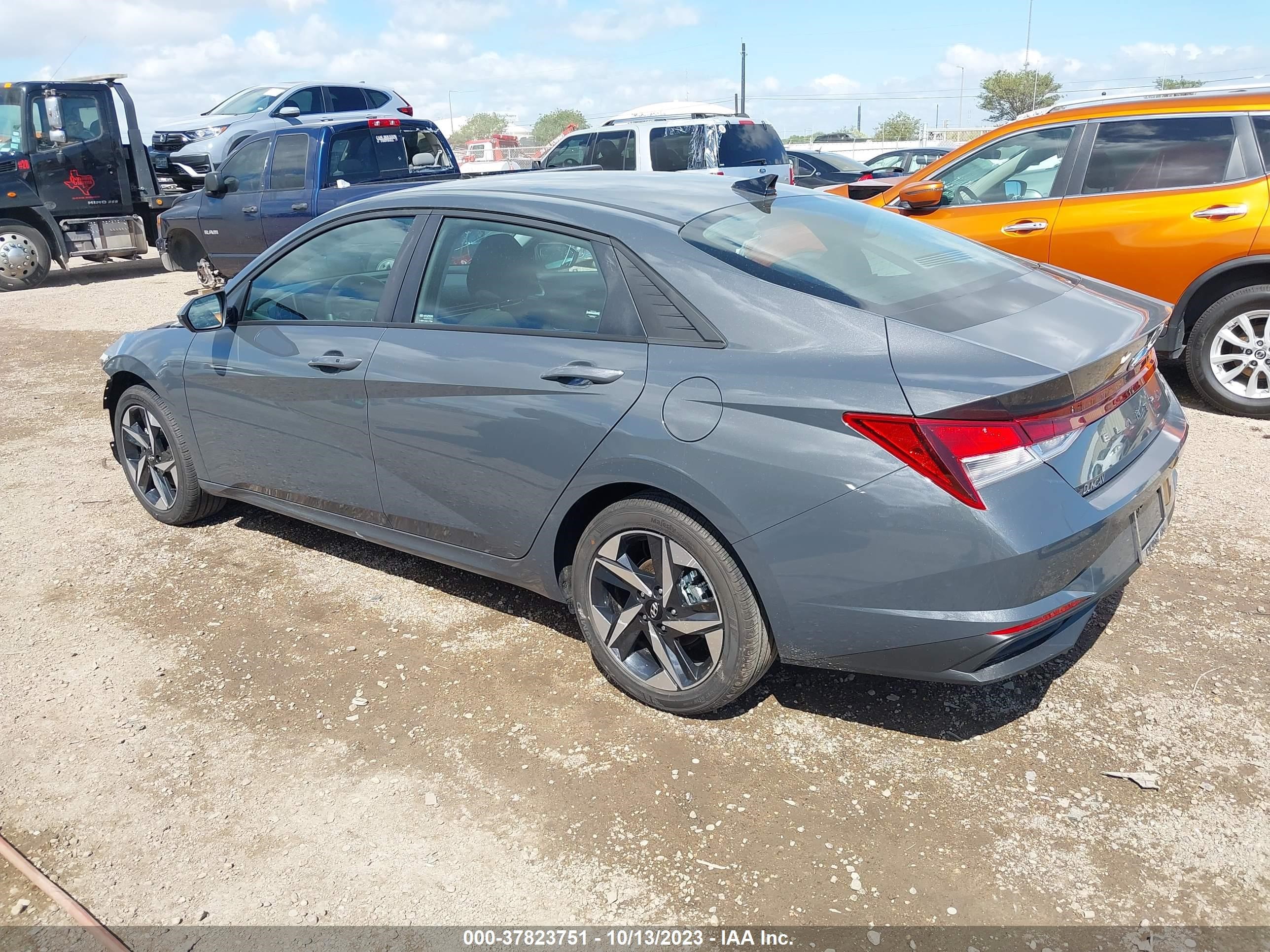 Photo 3 VIN: KMHLS4AG7PU597902 - HYUNDAI ELANTRA 