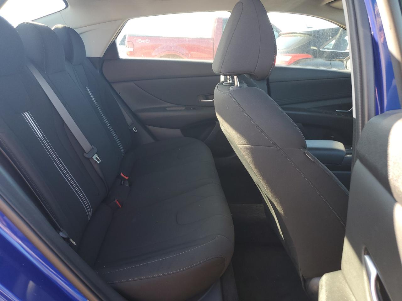 Photo 9 VIN: KMHLS4AG8PU565590 - HYUNDAI ELANTRA 