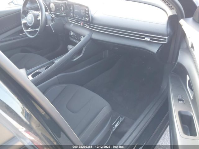 Photo 4 VIN: KMHLS4AG9NU217942 - HYUNDAI ELANTRA 