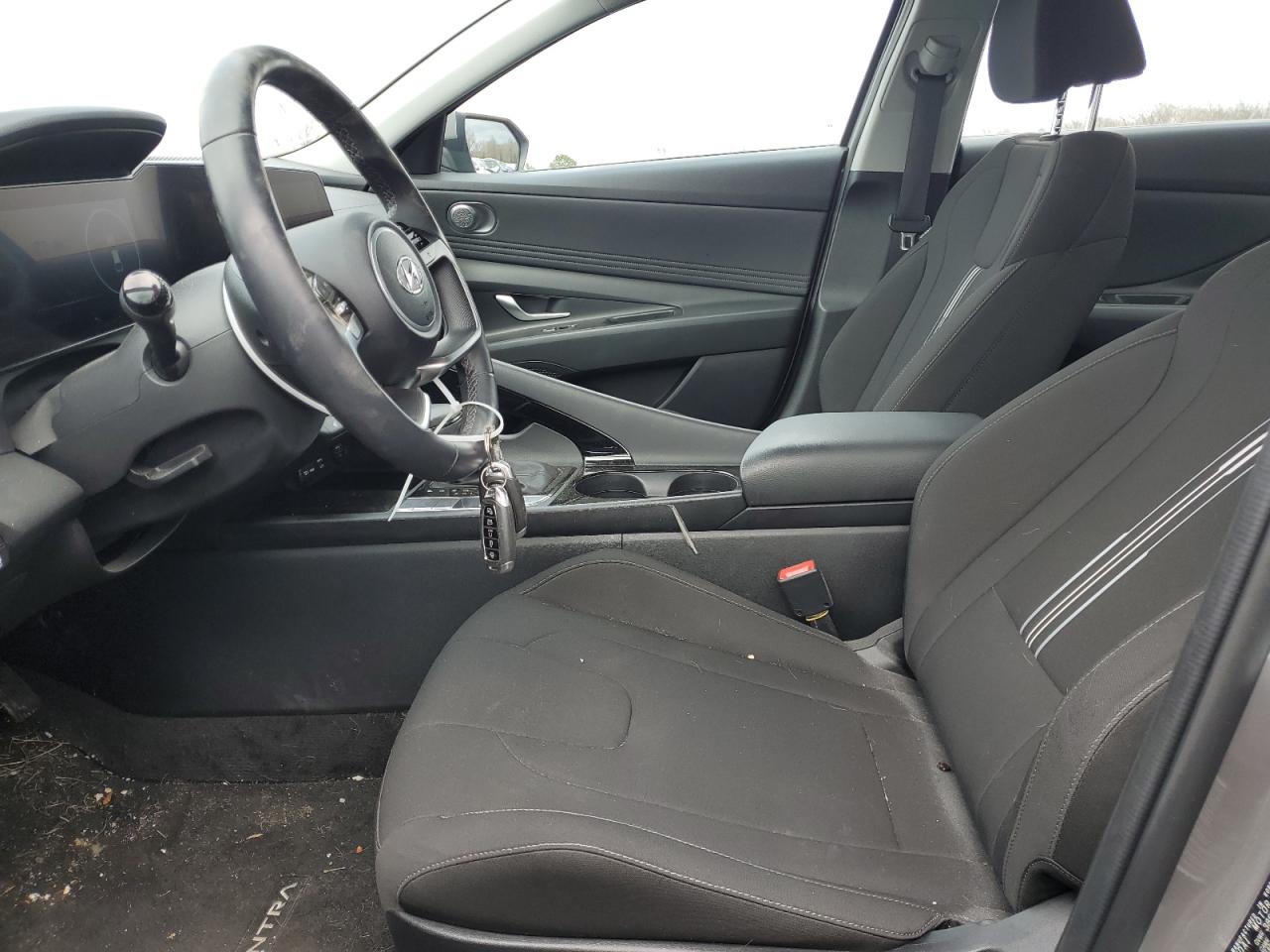 Photo 6 VIN: KMHLS4AG9PU476448 - HYUNDAI ELANTRA 