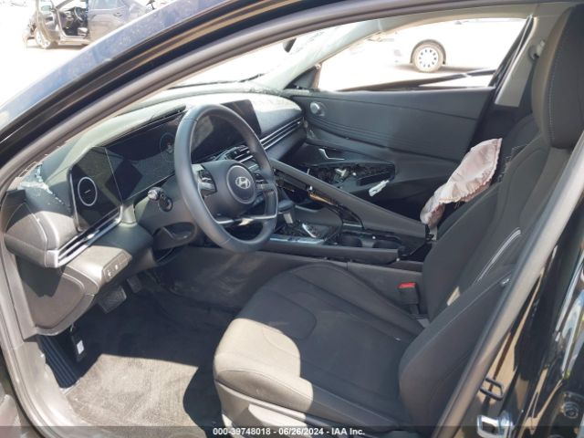 Photo 4 VIN: KMHLS4DG3RU717564 - HYUNDAI ELANTRA 